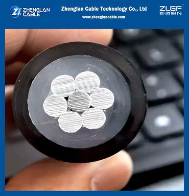 15KV 25KV 35KV XLPE 絶縁型HDPE 覆面型ACSR導線型木材用ワイヤカバーケーブル ICEA標準S-121-733